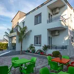 Otel Shehu Ksamil