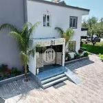 Shehu Otel